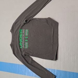 Boys under armour shirt 👕